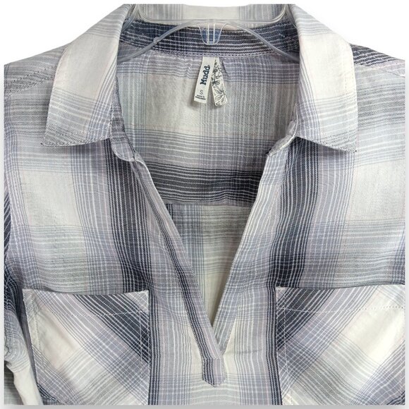 MUDD-Women's-Plaid-Gray-Black-Pink-SMALL-pullover-V Neck-Long Sleeve-Pockets - Picture 7 of 16